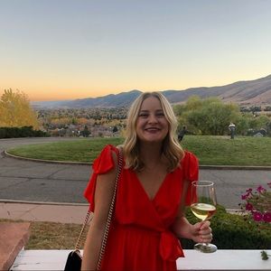 Meet your Posher, Macks